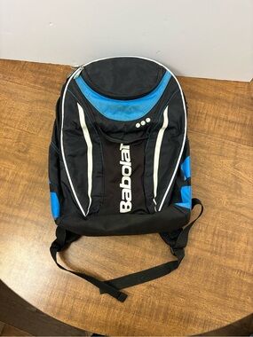 Babolat Club Line Tennis Backpack in black and blue